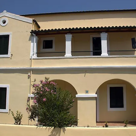 Nireas Corfu 3* Acharavi (Corfu)