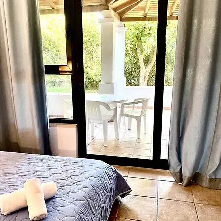 Nireas Corfu Hotel de apartamente