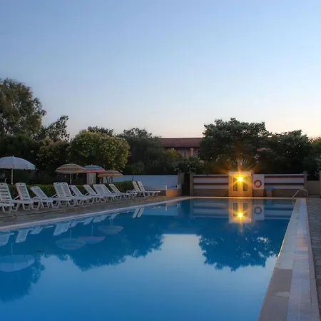 Nireas Corfu 3*