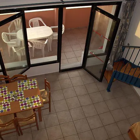 Apartmanhotel Nireas Corfu Aharávi