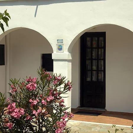 Nireas Corfu Apartmanhotel