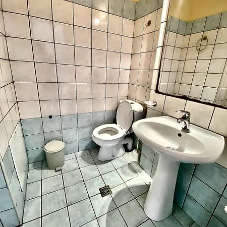 Nireas Corfu Apartmanhotel Aharávi