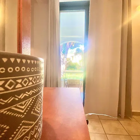 Apartmanhotel Nireas Corfu Aharávi