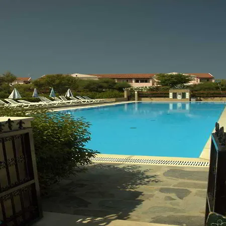 Apartmanhotel Nireas Corfu 3*