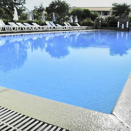 Nireas Corfu Apartmanhotel 3*