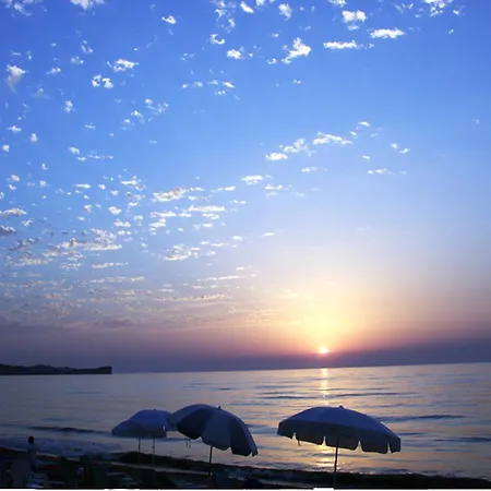 Apartmanhotel Nireas Corfu Aharávi